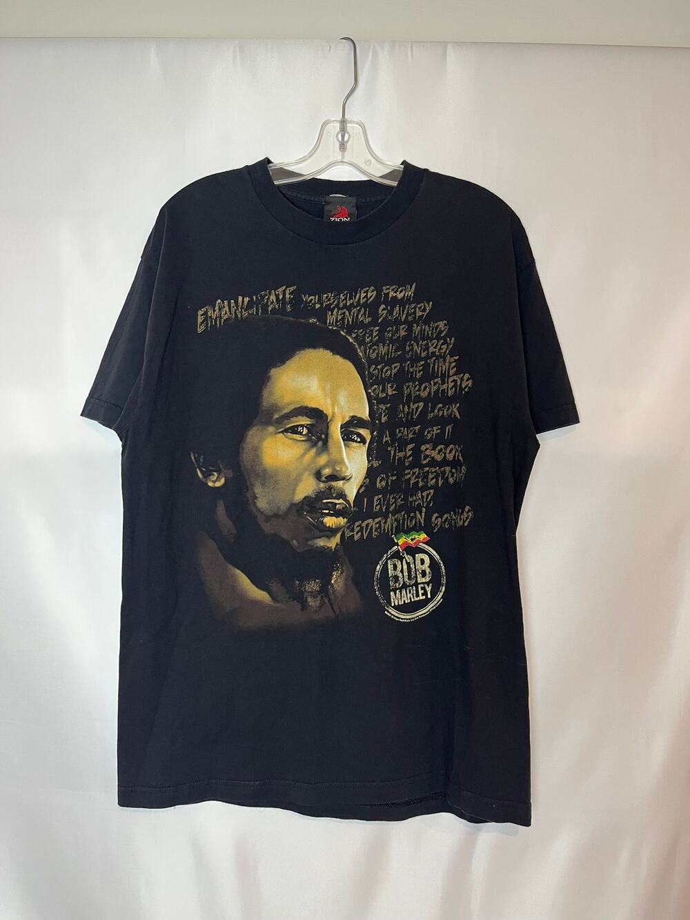Bob Marley Zion Rootswear Portrait Tee — L
